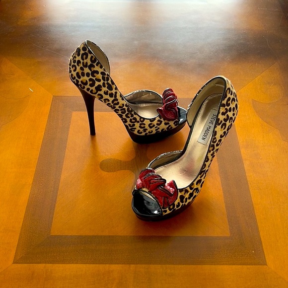 Steve Madden Shoes - Steve Madden Peep Toe Leopard Pony Hair Stiletto with Red Ribbon Bow Size 8.5